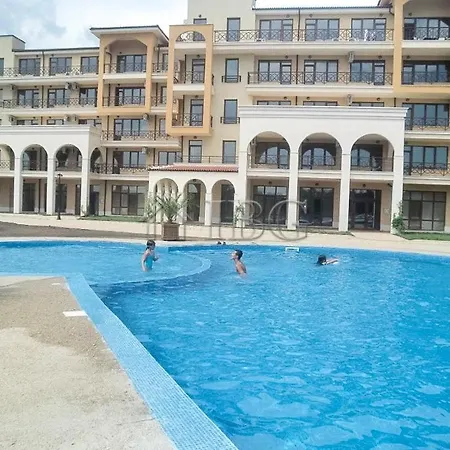 Apartment New Light House Golf Balchik
